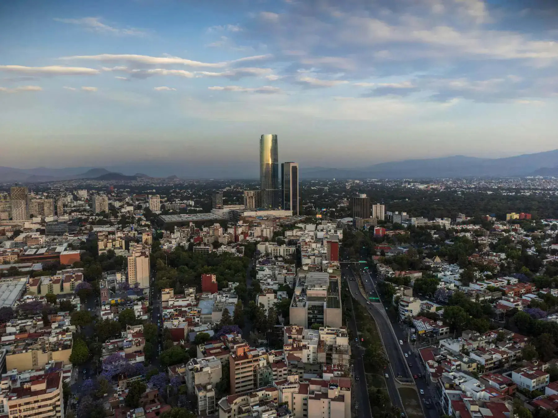 Mexico City urban atmosphere